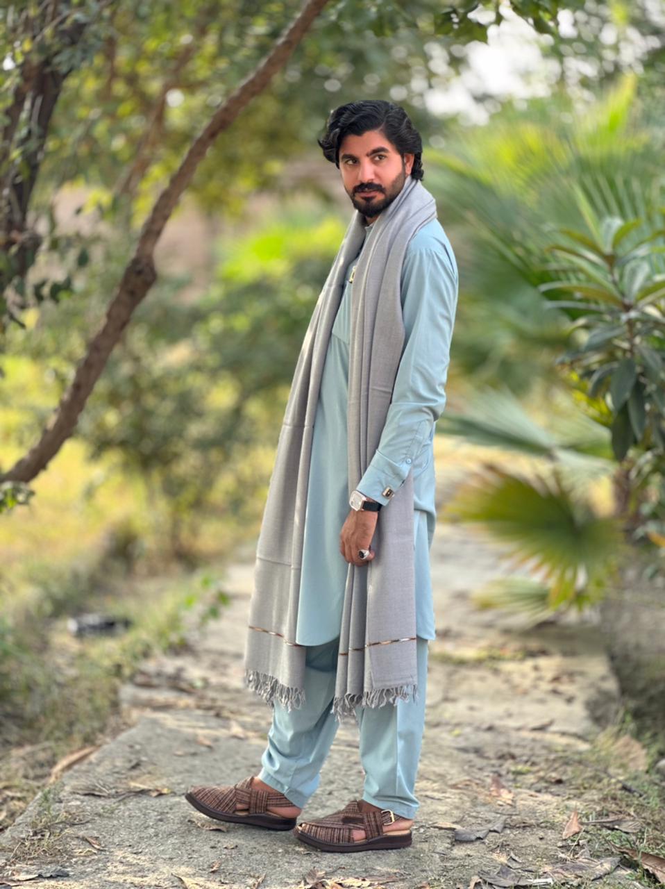 PetalWalk DARK GREY Colour Pashmina Wool Shawl (72 Single Count & 600gm)